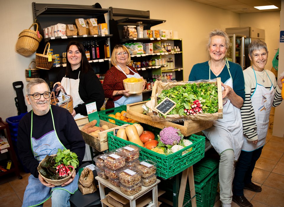 Les bénévoles de l'épicerie